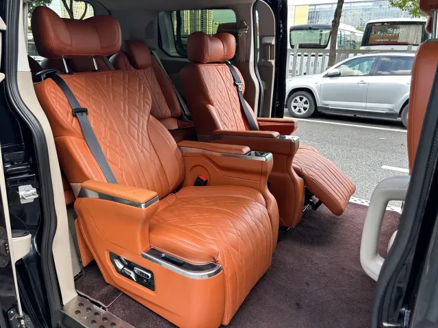 Ford Tourneo — Фото автомобиля 12