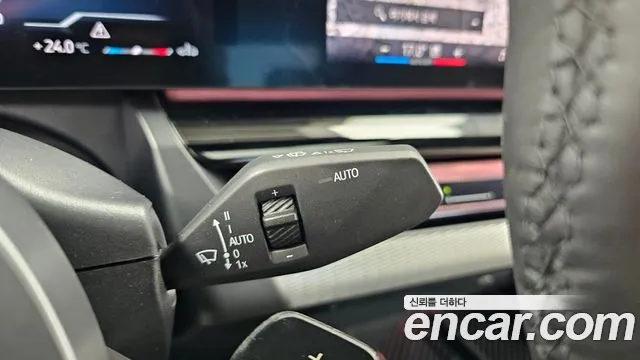 BMW 5 Series G60 — Фото автомобиля 28