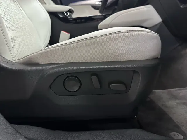 Buick Envision Plus 2024 Enclave Plus 4WD Avenir Aivia — Фото автомобиля 23