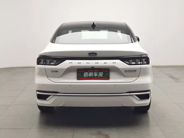Ford Mondeo — Фото автомобиля 4