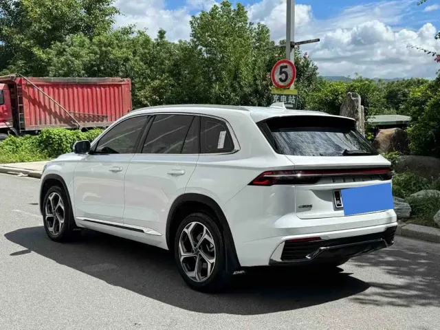 Geely Xingyue L — Фото автомобиля 4