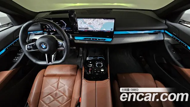 BMW 5-Series 5 серия (G60) 530i xDrive M Sport — Фото автомобиля 3