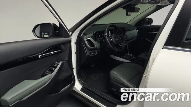 Kia Seltos Бензин 1.6 турбо 2WD — Фото автомобиля 8