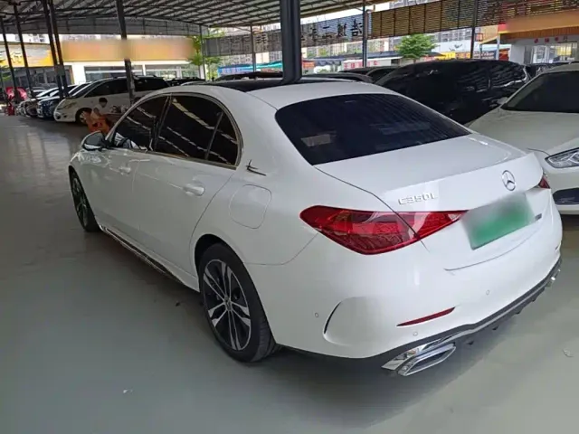 Mercedes-Benz C-Class — Фото автомобиля 4
