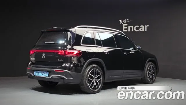 Mercedes-Benz EQB X243 — Фото автомобиля 2