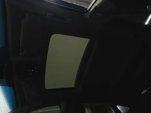 Toyota Harrier — Фото автомобиля 14
