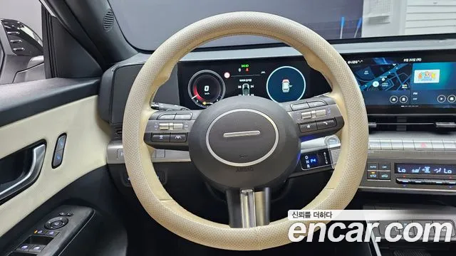 Hyundai Kona Kona (SX2) Бензин 1.6 турбо 2WD — Фото автомобиля 13