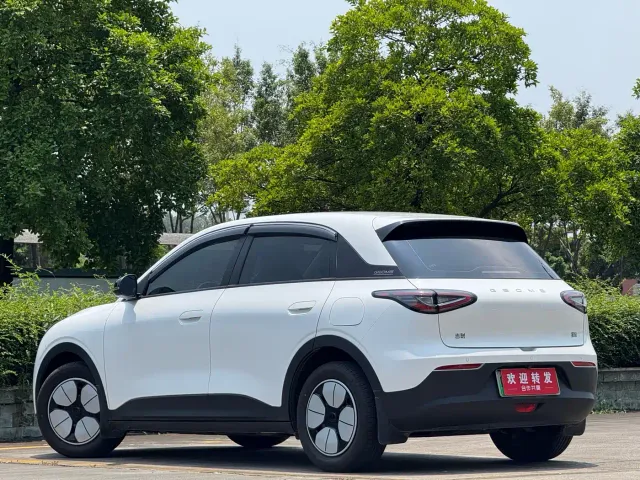 Geely Starry Wish — Фото автомобиля 6