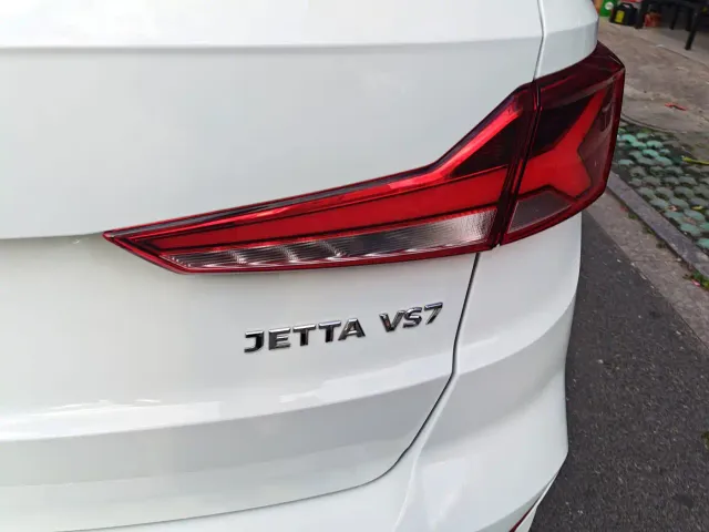 Jetta VS7 — Фото автомобиля 10