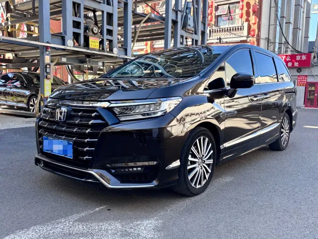 Фотография автомобиля — Honda Elysion