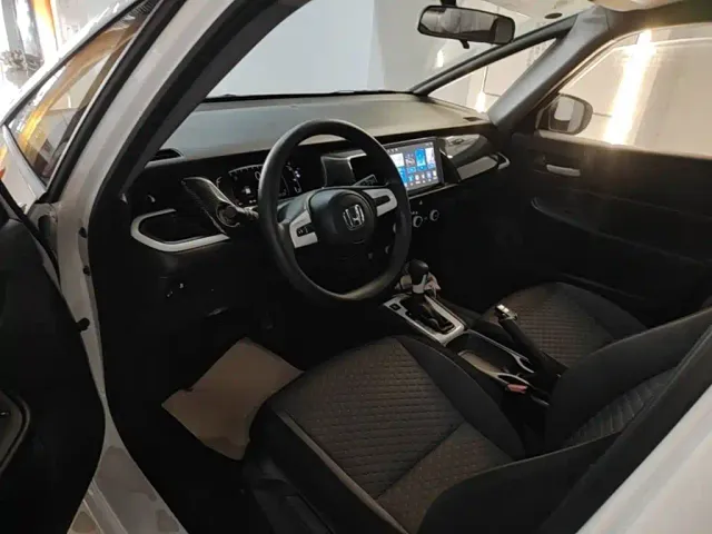 Honda Fit — Фото автомобиля 15