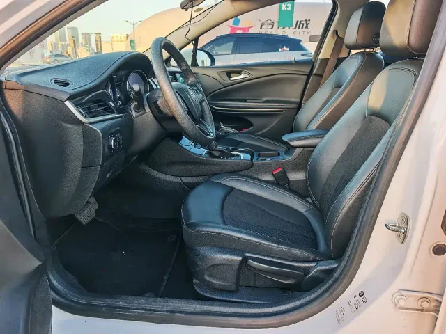 Buick Verano — Фото автомобиля 9