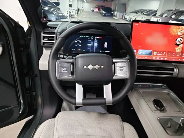 BYD FangChengBao Titanium 7 — Фото автомобиля 10