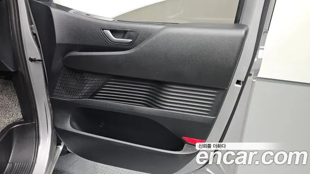 Hyundai Staria — Фото автомобиля 14