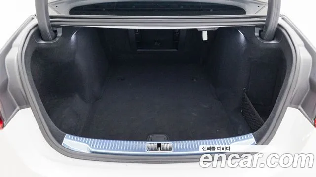 Mercedes-Benz S-Class W223 — Фото автомобиля 11