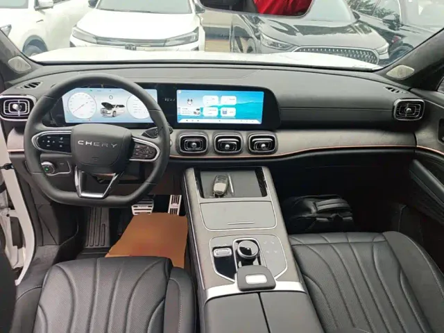 Chery Tiggo 9 — Фото автомобиля 9