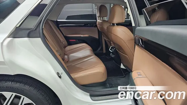 Hyundai Grandeur Grandeur (GN7) — Фото автомобиля 11