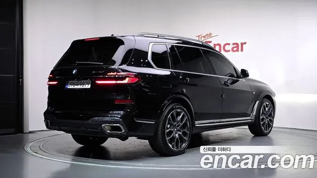 BMW X7 G07 — Фото автомобиля 2