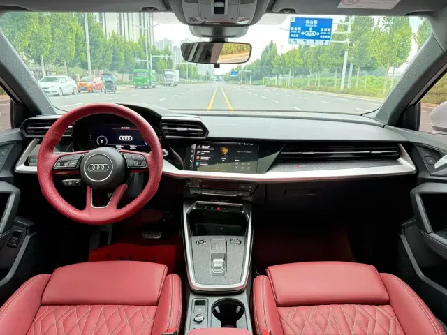 Audi Audi A3 2024 Model A3L Limousine 35 TFSI Fashion Sport — Фото автомобиля 4