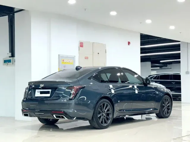 Cadillac CT5 — Фото автомобиля 9