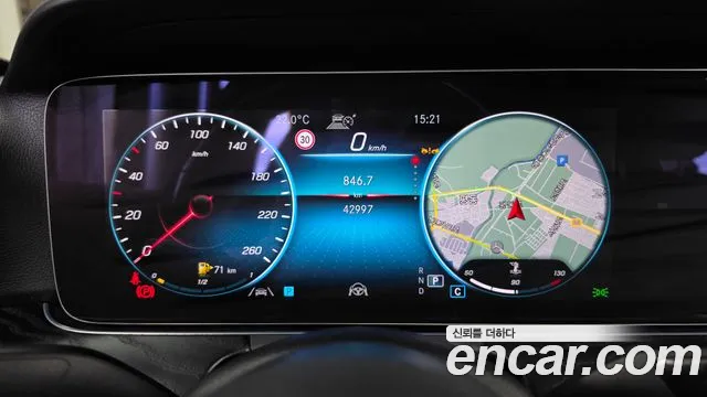 Mercedes-Benz E-Class W213 — Фото автомобиля 11