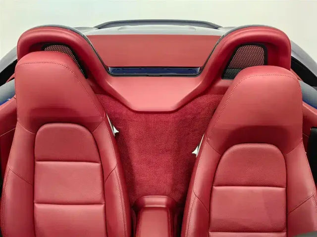 Porsche 718 — Фото автомобиля 14
