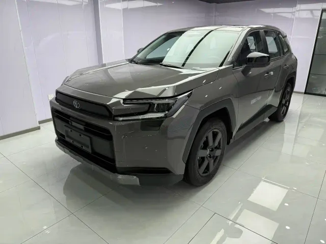 Фотография автомобиля — Toyota RAV4