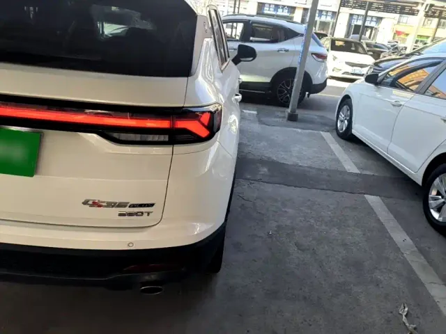 Changan CS35 Plus — Фото автомобиля 7