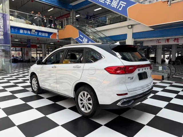 Haval M6 — Фото автомобиля 7