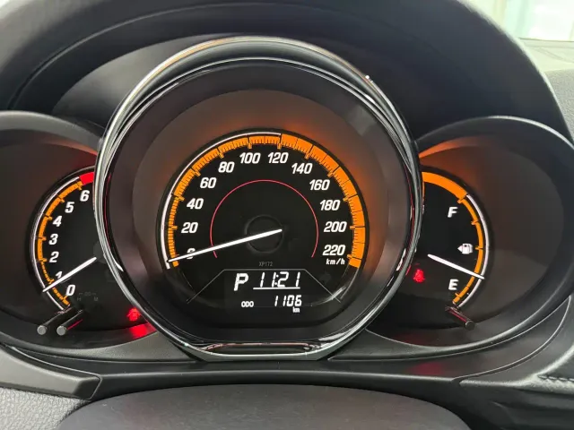 Toyota YARiS L Zhi Xiang — Фото автомобиля 11