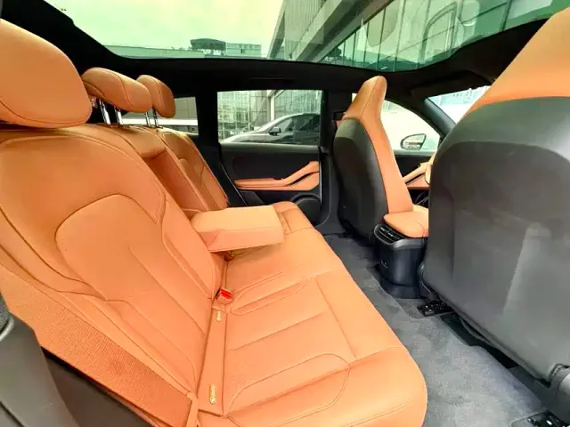 Nio ET5 Touring — Фото автомобиля 6