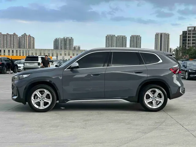 BMW X1 — Фото автомобиля 7
