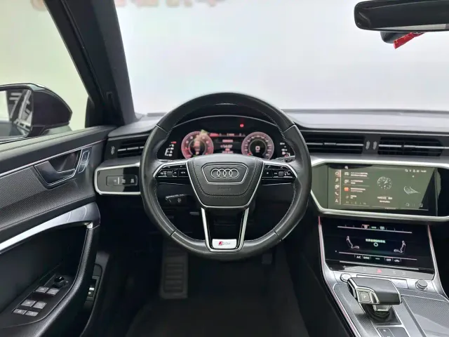 Audi A6L — Фото автомобиля 15