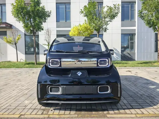 Baojun KiWi EV — Фото автомобиля 3