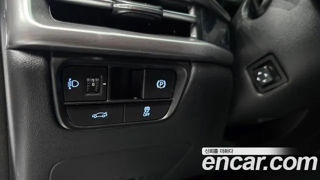 Hyundai Grandeur Grandeur (GN7) 3.5 LPG 2WD (Такси) — Фото автомобиля 14