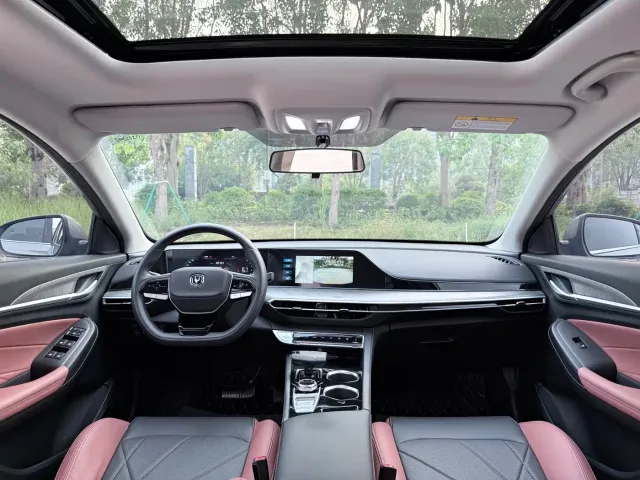 Changan Eado — Фото автомобиля 10
