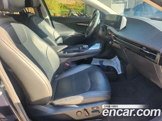 Kia EV6 — Фото автомобиля 8