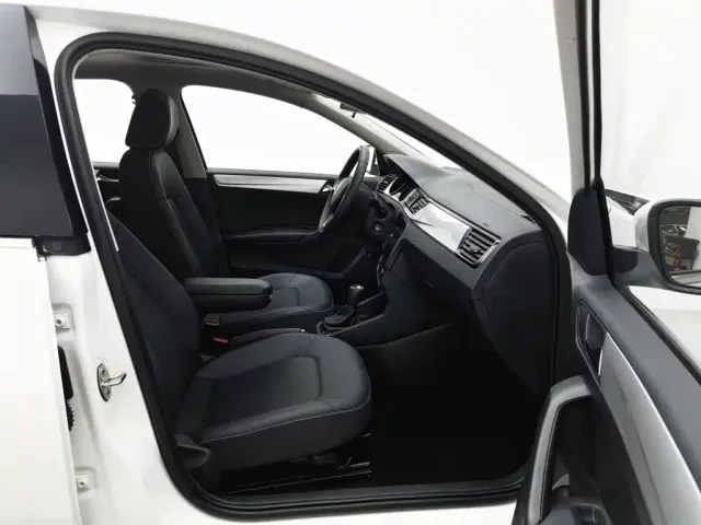 Skoda Rapid — Фото автомобиля 23
