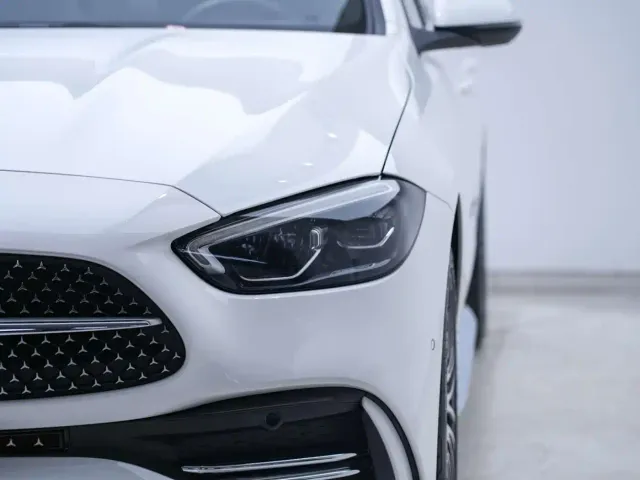 Mercedes-Benz C-Class — Фото автомобиля 10