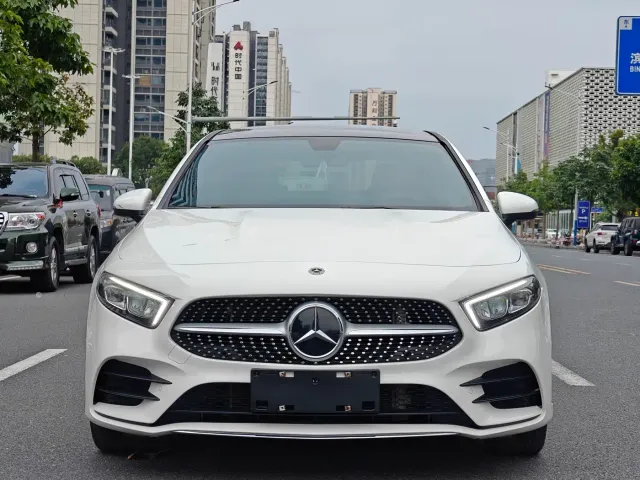 Mercedes-Benz A-Class — Фото автомобиля 2