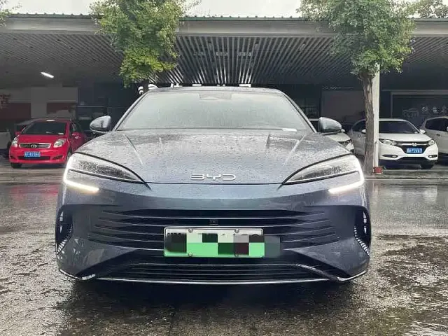 BYD Seal — Фото автомобиля 2
