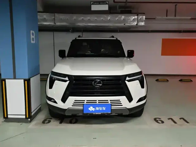 Lexus GX — Фото автомобиля 2