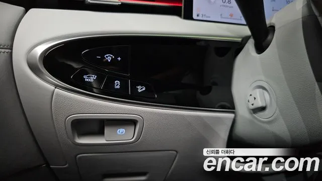 Genesis GV70 — Фото автомобиля 27
