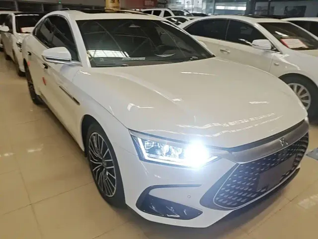 BYD Han — Фото автомобиля 3