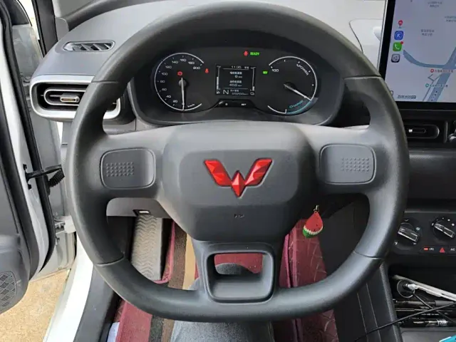 Wuling Hongguang — Фото автомобиля 15