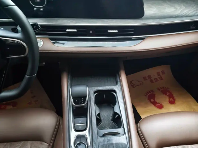 Chery Arrizo 8 — Фото автомобиля 8