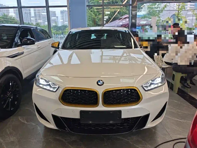 BMW X2 — Фото автомобиля 2