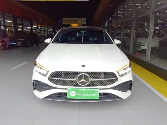 Mercedes-Benz A-Class — Фото автомобиля 2