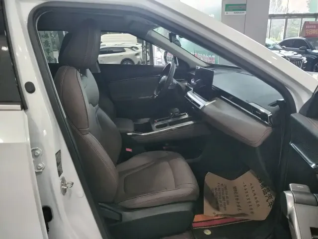 GAC Trumpchi GS4 — Фото автомобиля 4
