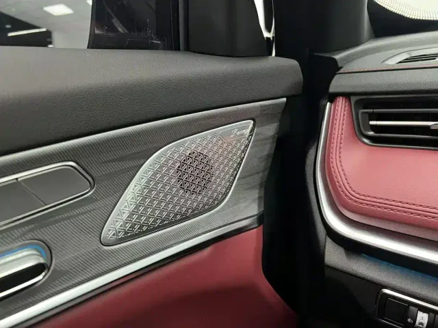 Jetour X70 Plus — Фото автомобиля 15
